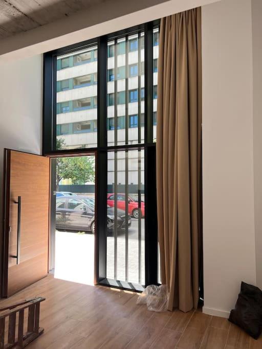 Alameda Velvet Ciudad Ciencias - Housevanlive Валенсия Екстериор снимка