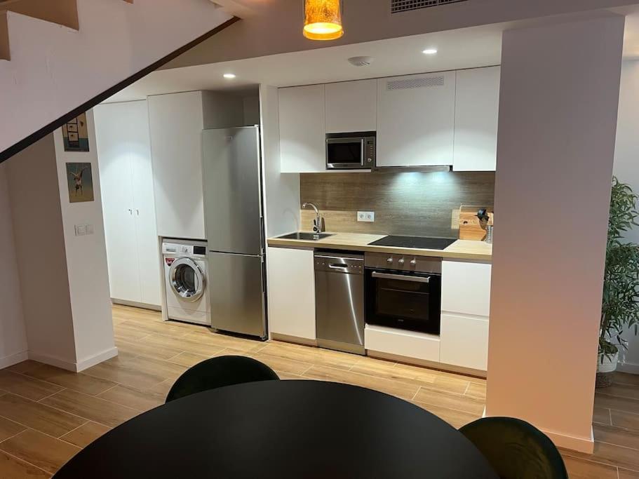 Alameda Velvet Ciudad Ciencias - Housevanlive Валенсия Екстериор снимка