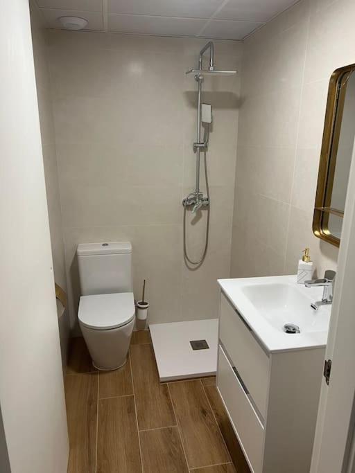 Alameda Velvet Ciudad Ciencias - Housevanlive Валенсия Екстериор снимка